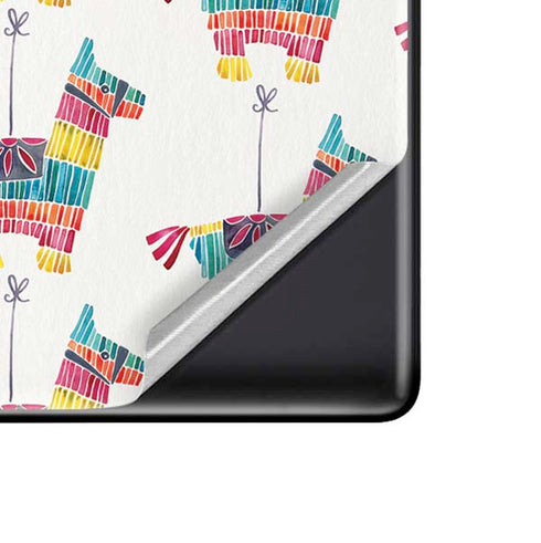 Cat Coq Llama Pinata Google Pixel 6 Pro Skin